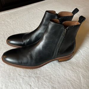 Johnston & Murphy Black Chelsea Boots - Size 12D
